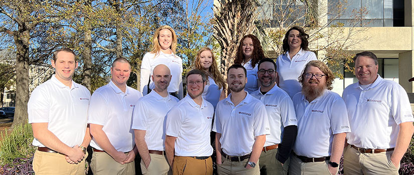 Photo of the Exploratory Advising team outside of the Close-Hipp building