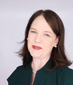 Vicki Hamby headshot