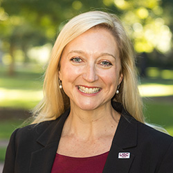 Headshot of Dan Dillon