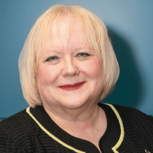 headshot of Dean Vail