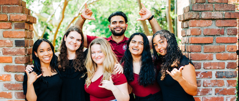 Six Honors students on the Horseshoe